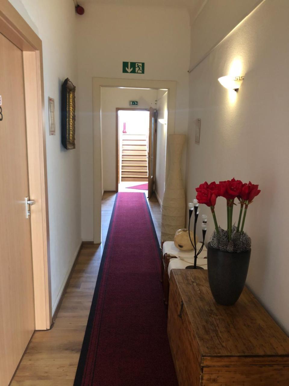 Rheinischer Hof Леверкузен Экстерьер фото